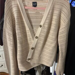 GAP Women's Beige Cardigan Sweater